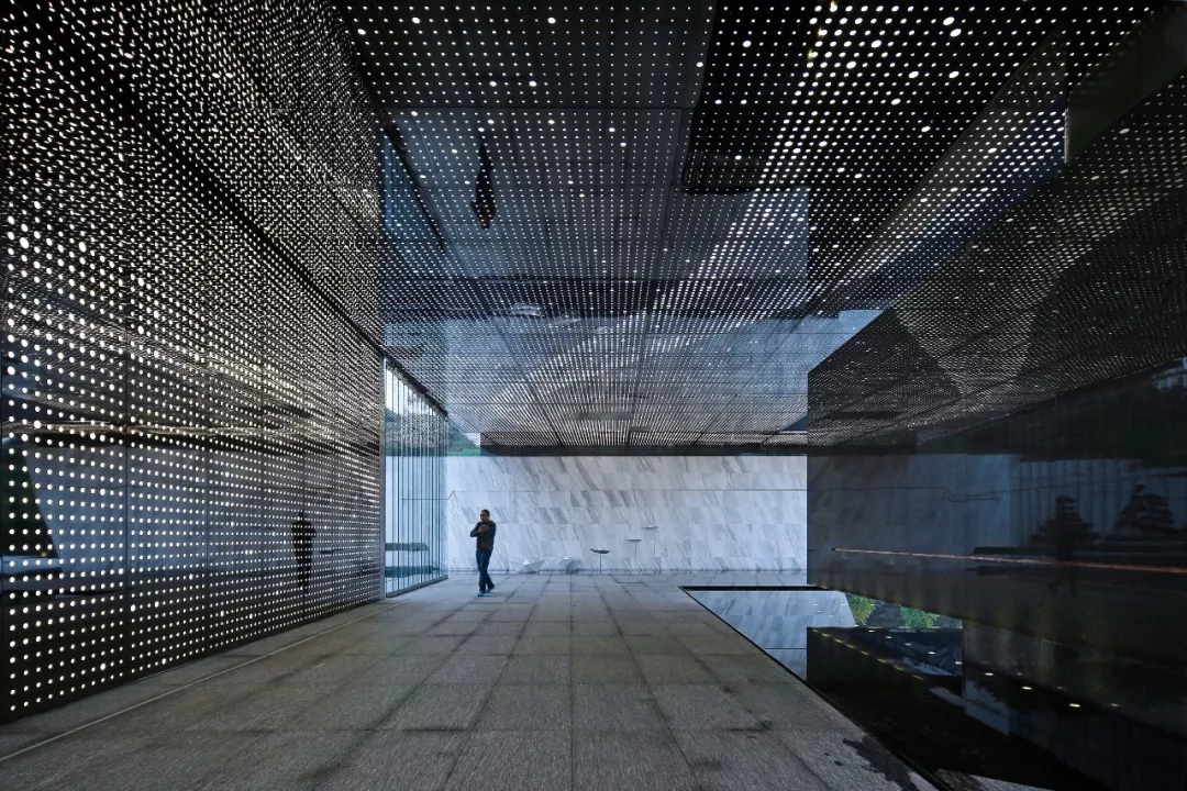 两江星空长廊 by苏圣亮，，，，，70net永乐高修建设计